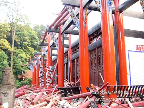 普照寺-地震后的青城山普照寺