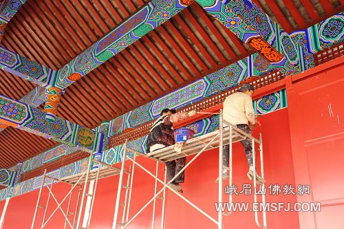 峨眉山大佛禅院落成庆典暨开光法会准备工作有条不紊