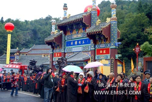 佛教-彭州三昧禅林举行重建落成庆典暨佛像开光法会