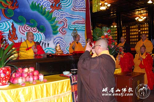 报国寺-曹洞宗传法大典在峨眉山报国寺隆重举行 报国寺-曹洞宗传法大典在峨眉山报国寺隆重举行