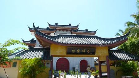 博鳌-北京灵光寺受托管理海南博鳌禅寺重新开园