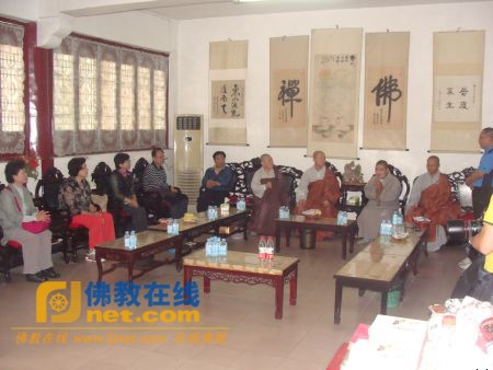佛教-韩国佛教朝礼团一行赴湖北黄梅五祖寺礼祖