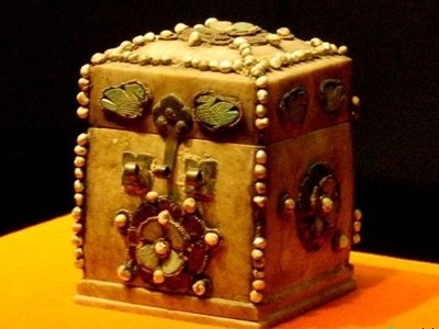 文物-法门寺地宫五重宝函等120件秦汉唐精品文物抵美展出