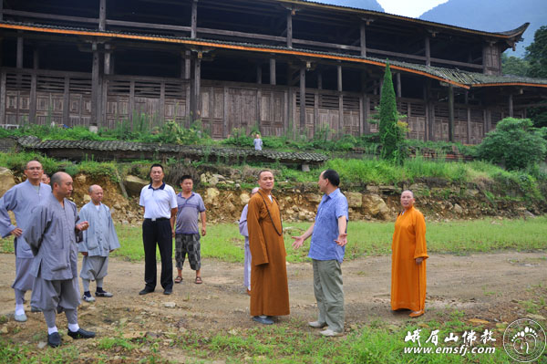 佛教-永寿会长一行到峨眉山圣水禅院考察指导工作