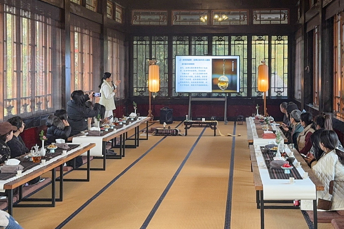 20251230165055564633.jpg 微信图片_20251230093924_242_9.jpg